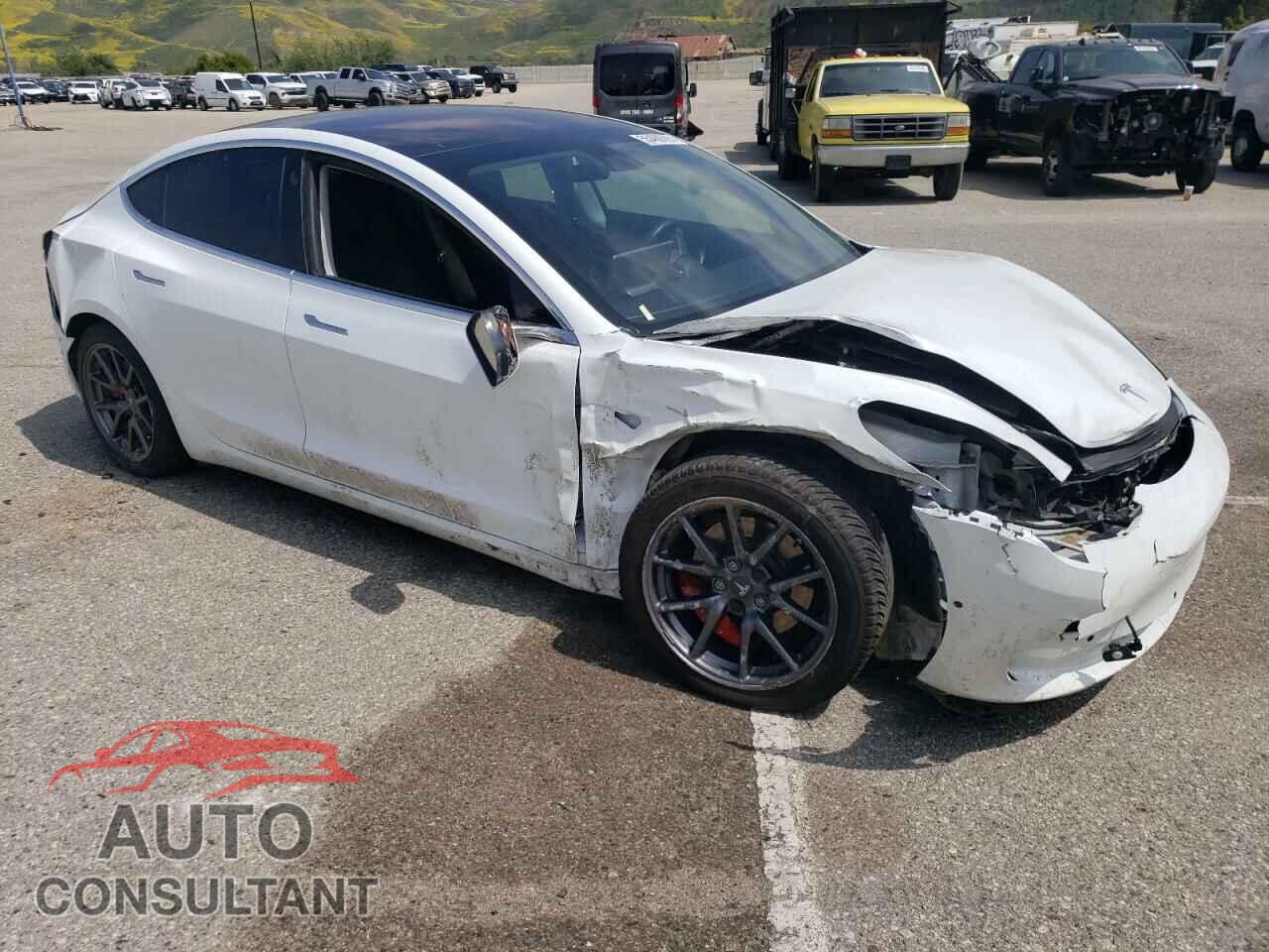 TESLA MODEL 3 2018 - 5YJ3E1EB4JF085278