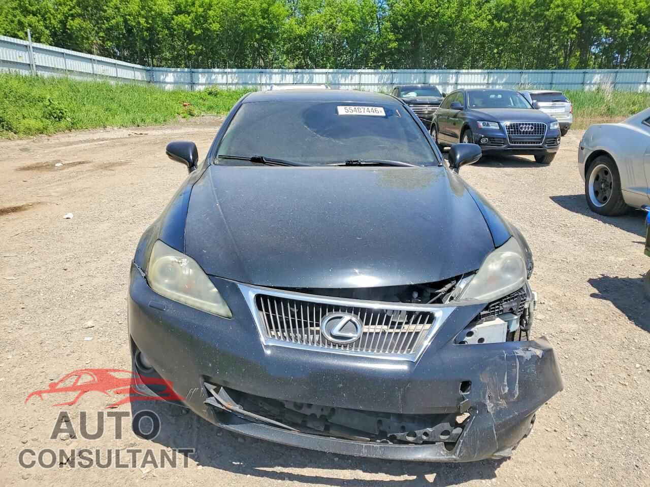 LEXUS IS 2011 - JTHCE5C26B5001926