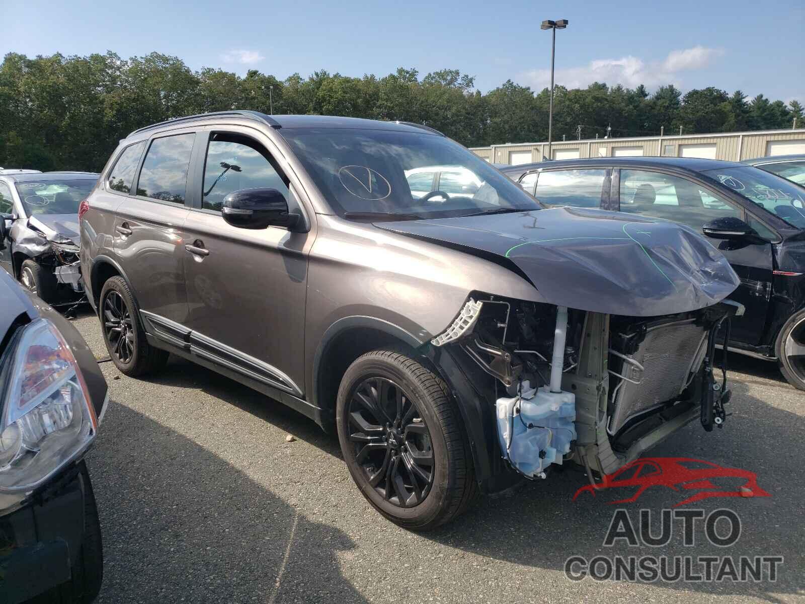 MITSUBISHI OUTLANDER 2018 - JA4AZ3A39JZ051282