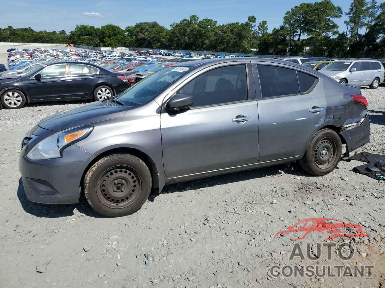 NISSAN VERSA 2018 - 3N1CN7AP8JL866622