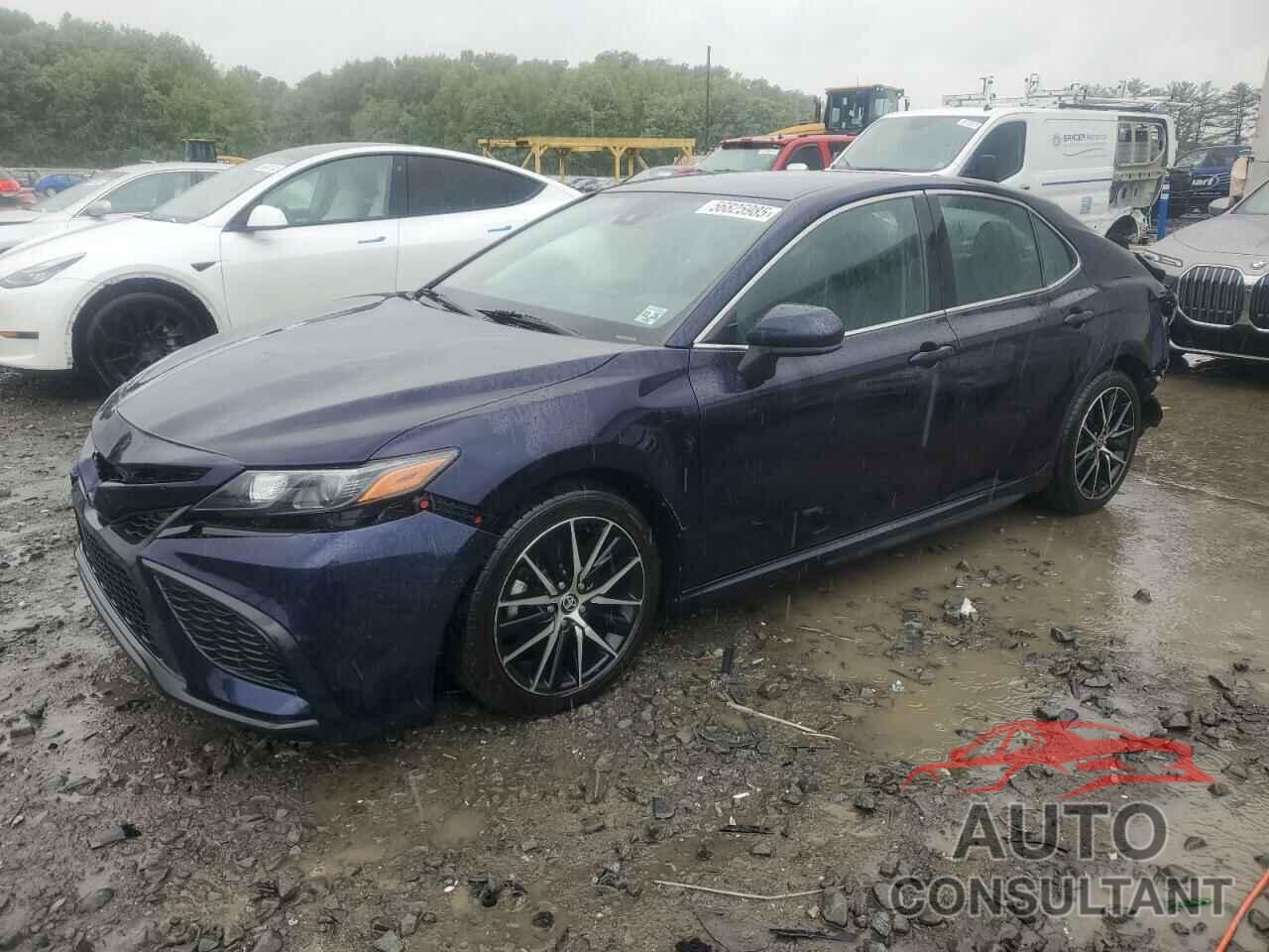TOYOTA CAMRY 2021 - 4T1G11AKXMU483511