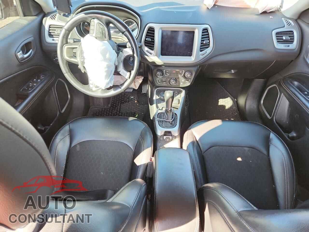 JEEP COMPASS 2020 - 3C4NJDBB9LT157171