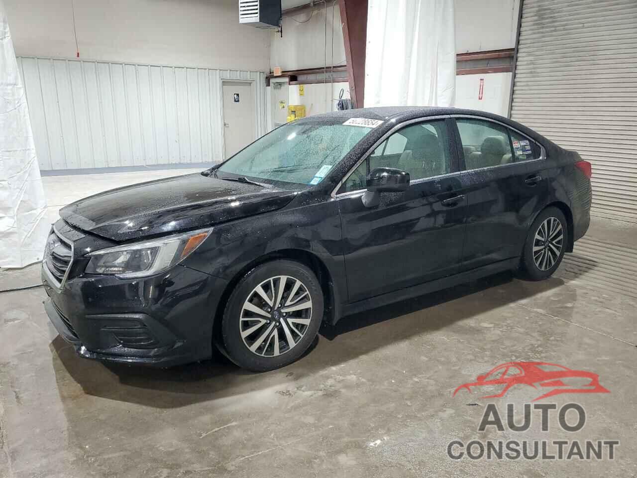 SUBARU LEGACY 2019 - 4S3BNAF6XK3030457