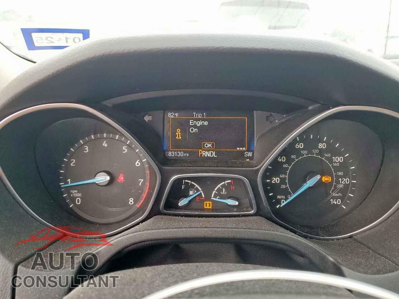FORD FOCUS 2018 - 1FADP3F23JL246375