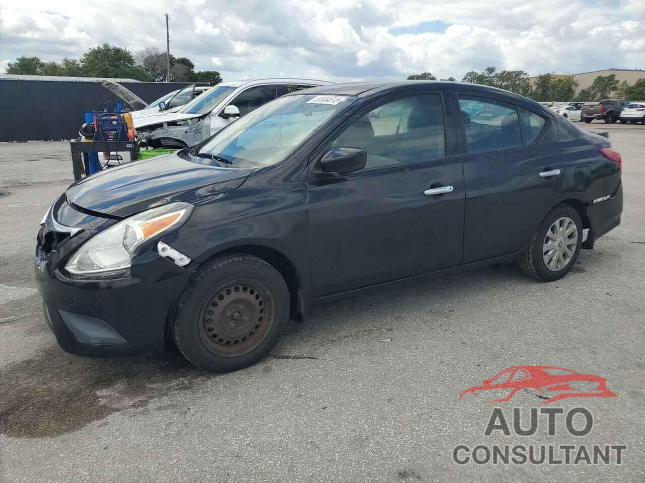 NISSAN VERSA 2017 - 3N1CN7AP9HL865537