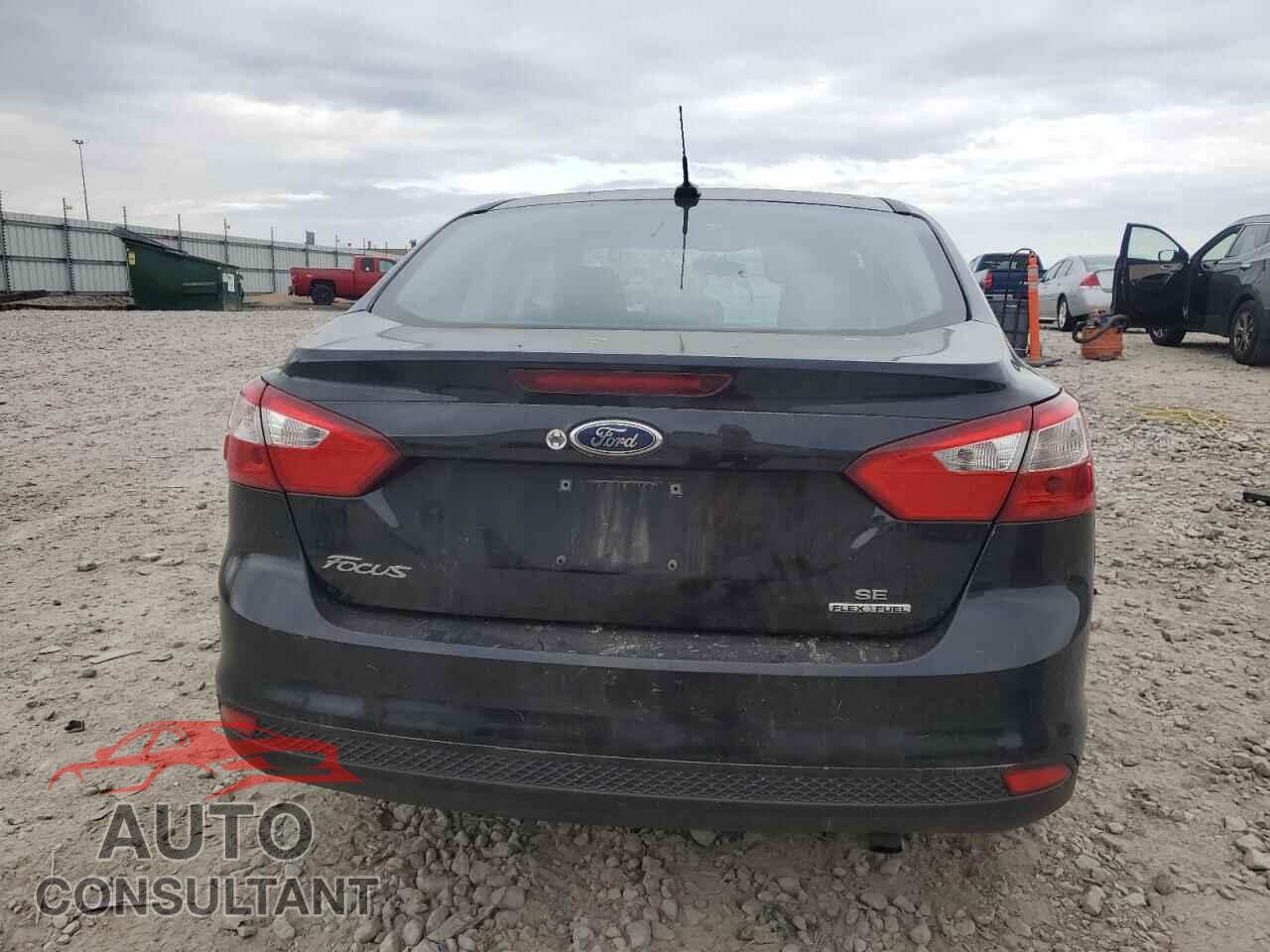 FORD FOCUS 2014 - 1FADP3F27EL404416