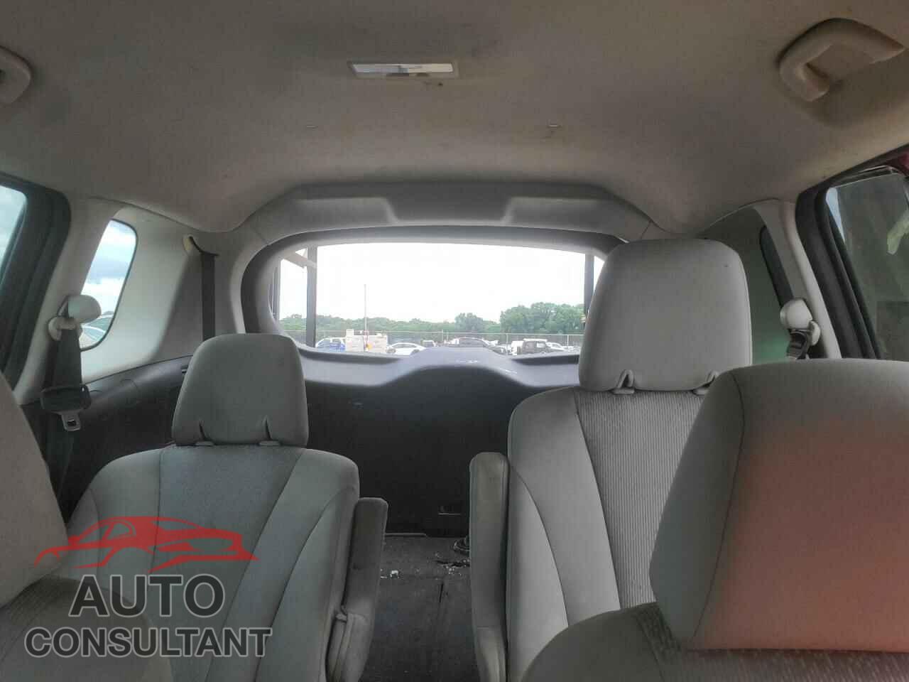 MAZDA 5 2012 - JM1CW2BL9C0107616
