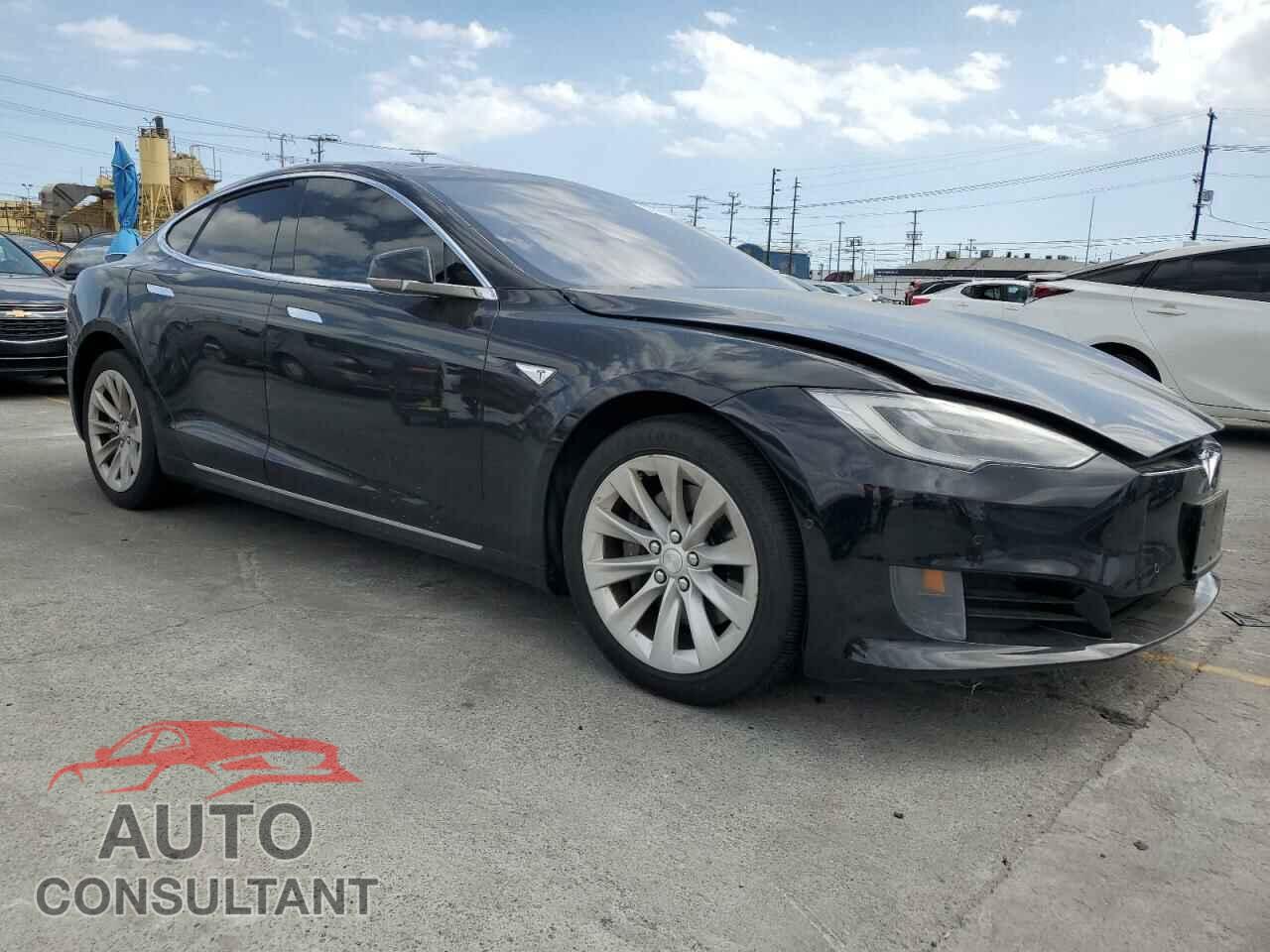 TESLA MODEL S 2016 - 5YJSA1E10GF156998