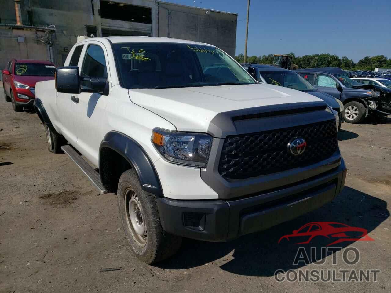 TOYOTA TUNDRA 2020 - 5TFCY5F10LX025804