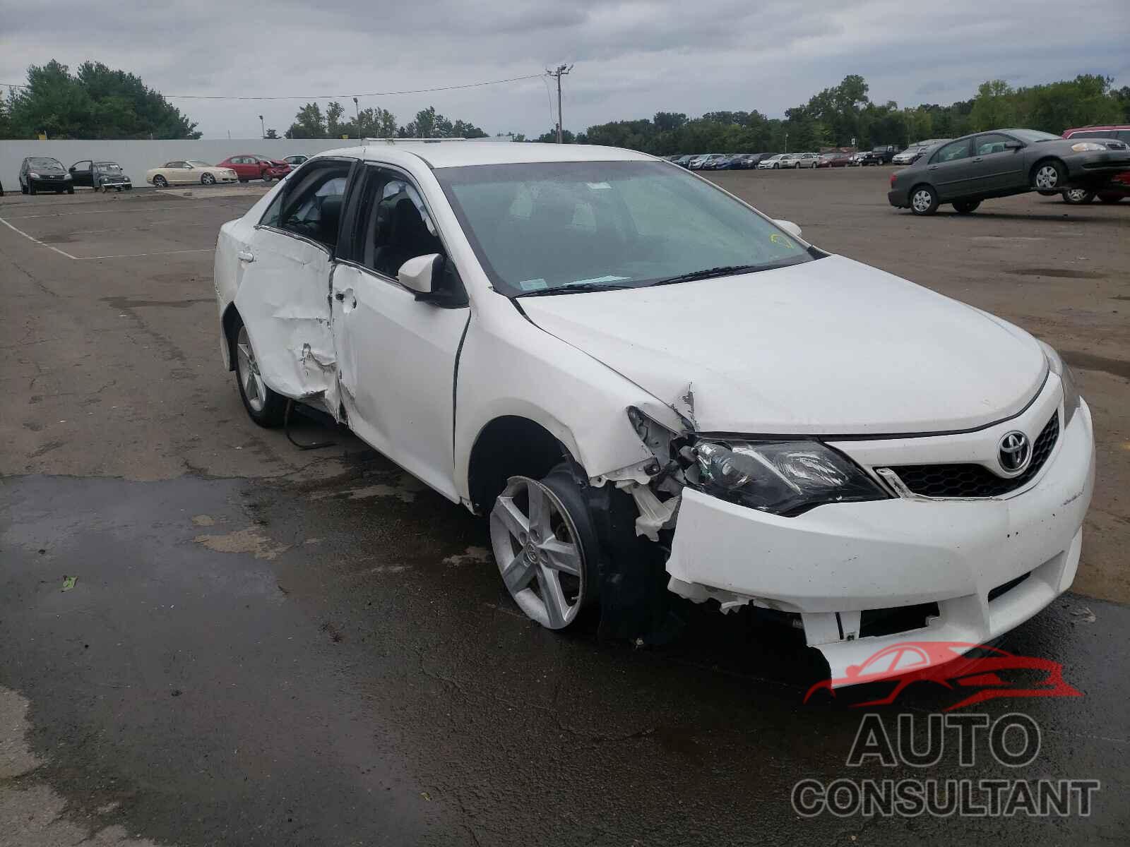 TOYOTA CAMRY 2014 - 4T1BF1FK6EU826000