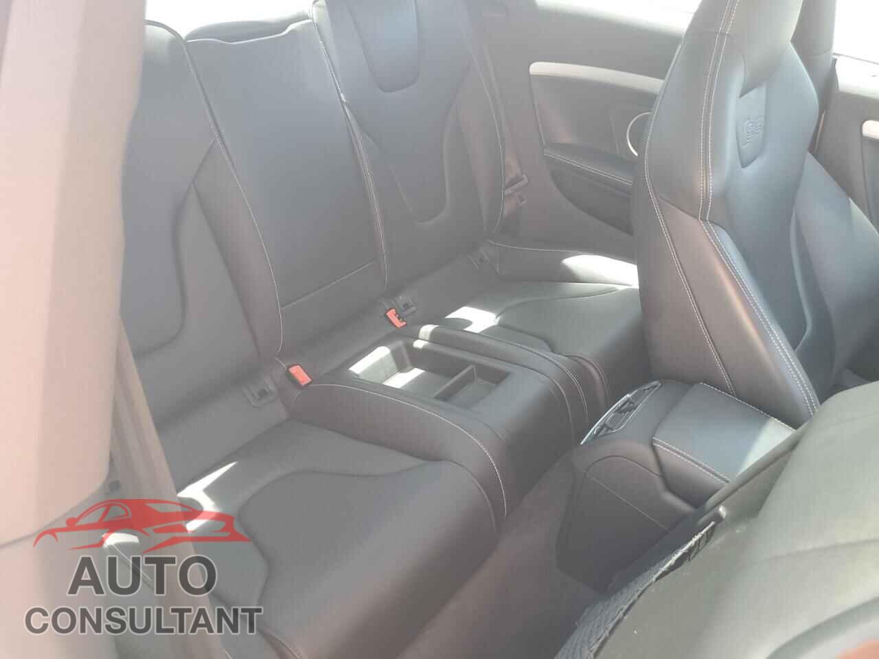AUDI S5/RS5 2014 - WAUCGAFR0EA056037