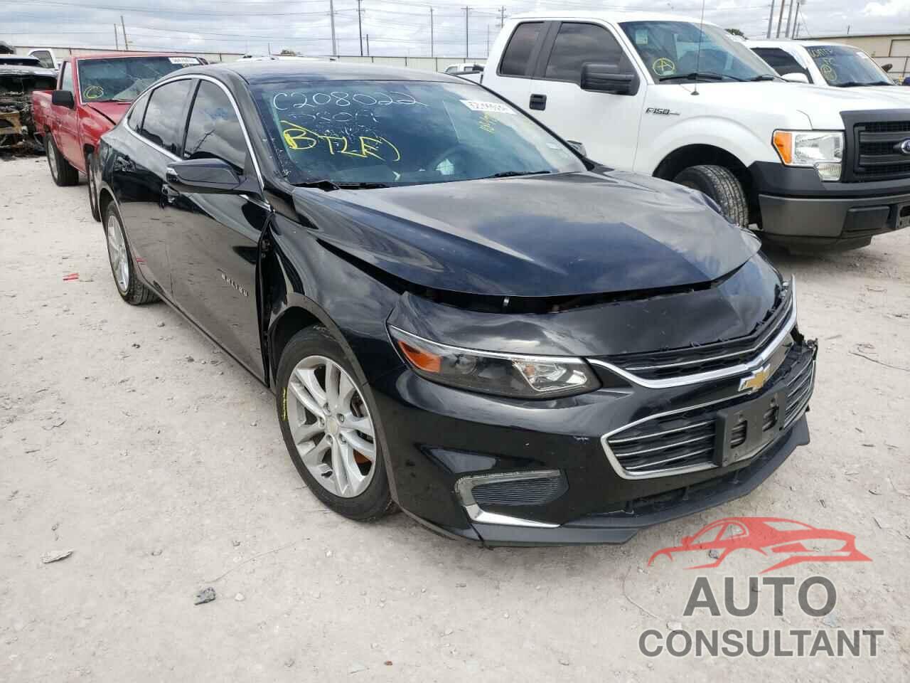 CHEVROLET MALIBU 2017 - 1G1ZE5ST4HF104277