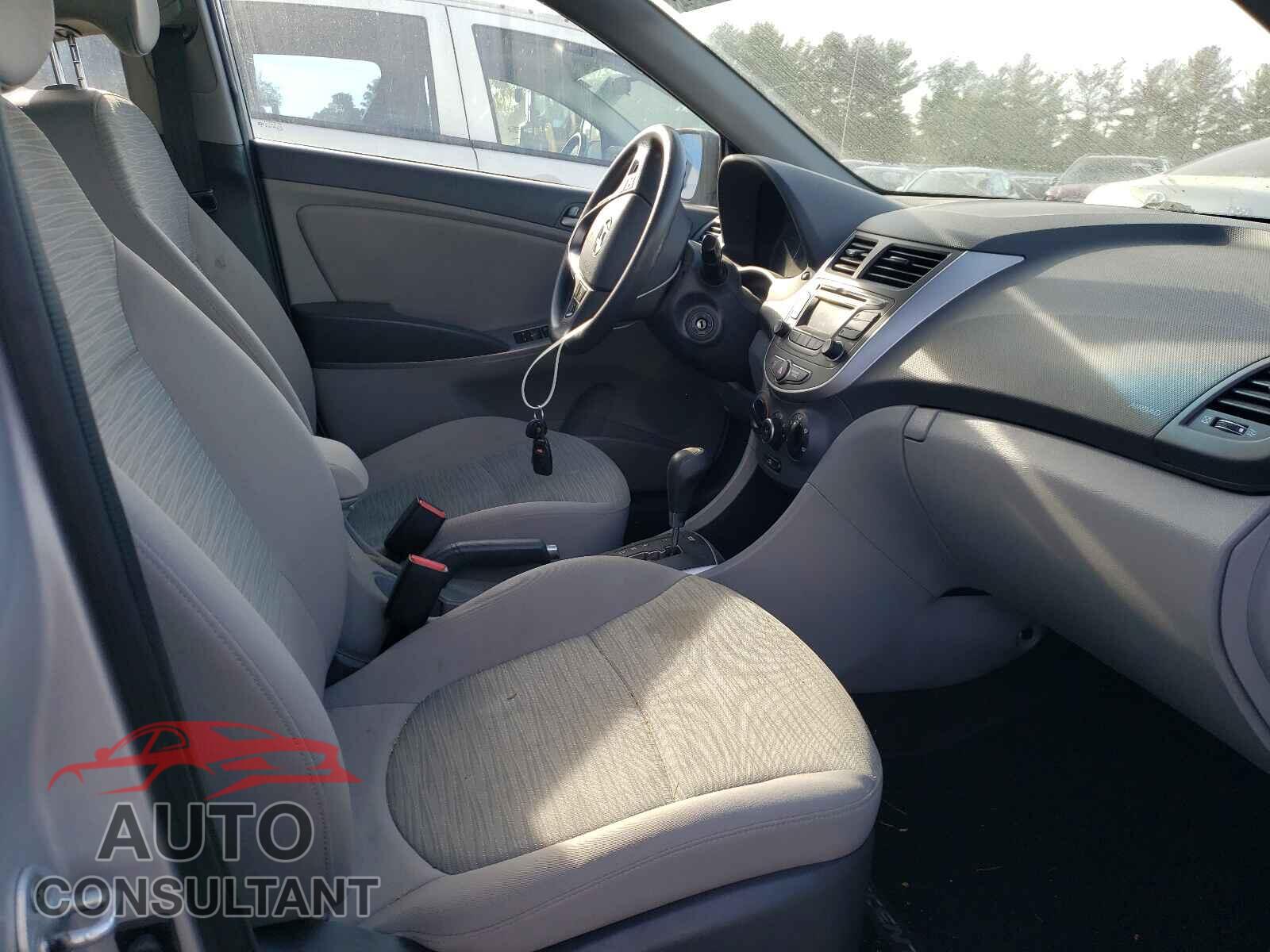 HYUNDAI ACCENT 2016 - KMHCT4AE9GU975245