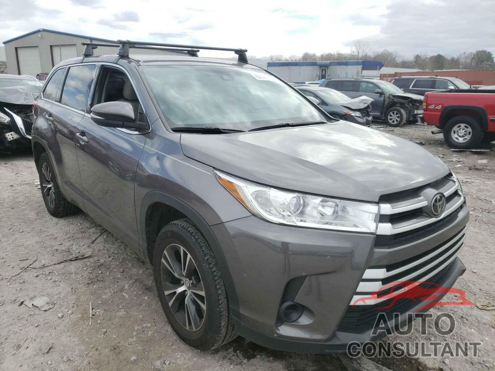 TOYOTA HIGHLANDER 2018 - 5TDZARFH1JS033383