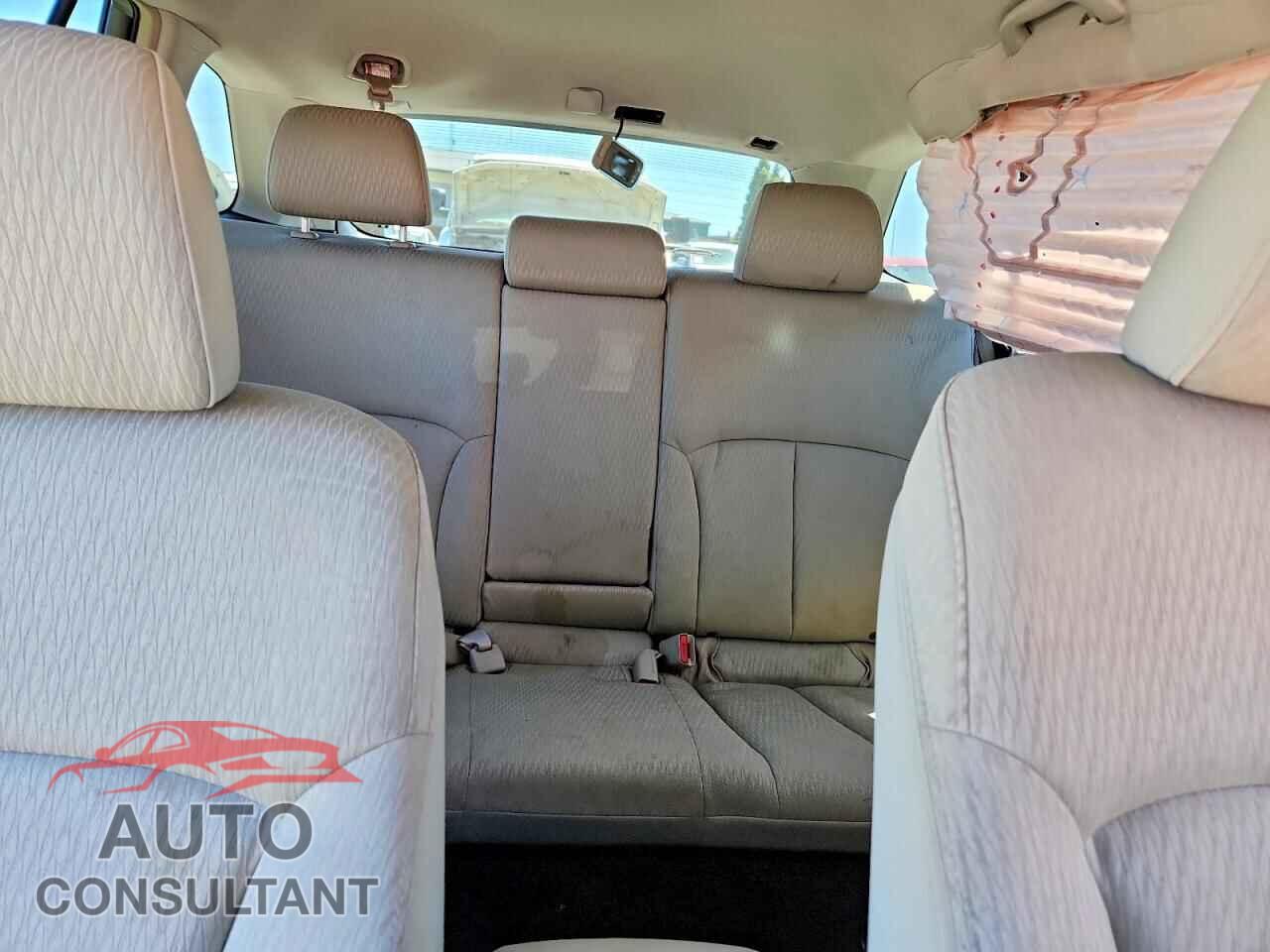 SUBARU OUTBACK 2011 - 4S4BRBCC7B3315231