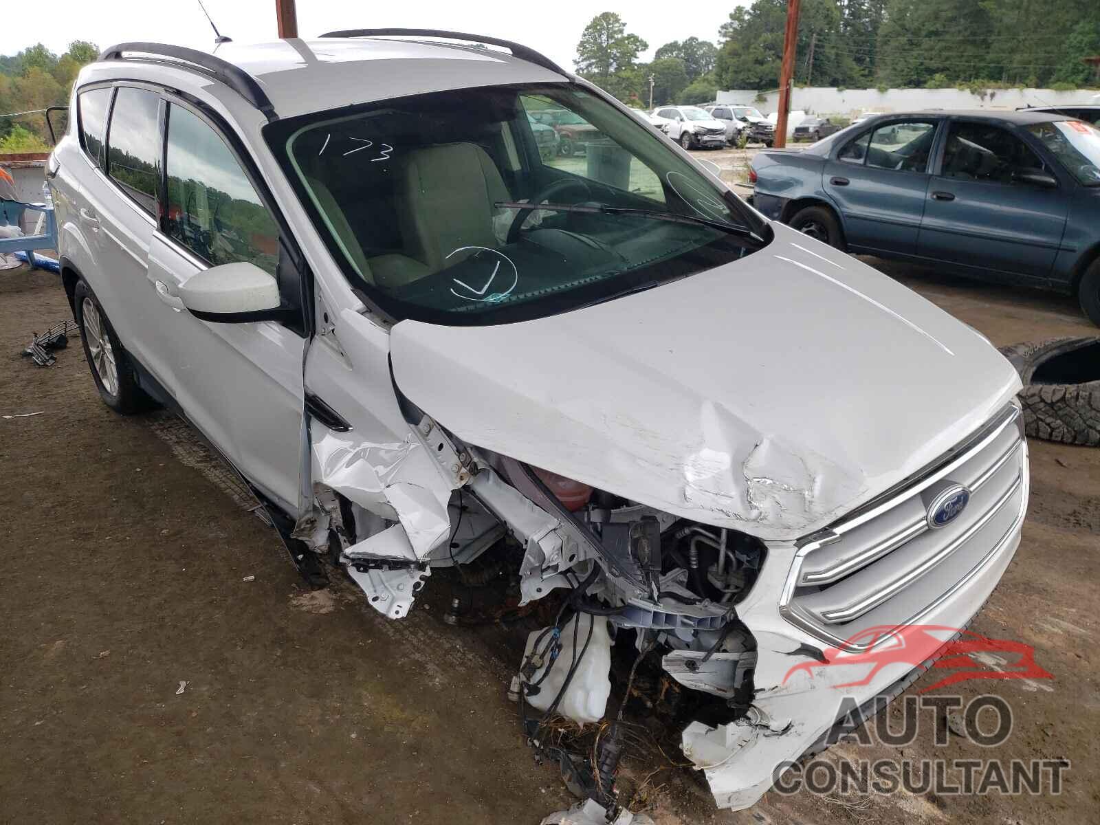 FORD ESCAPE 2018 - 1FMCU0G99JUB62639