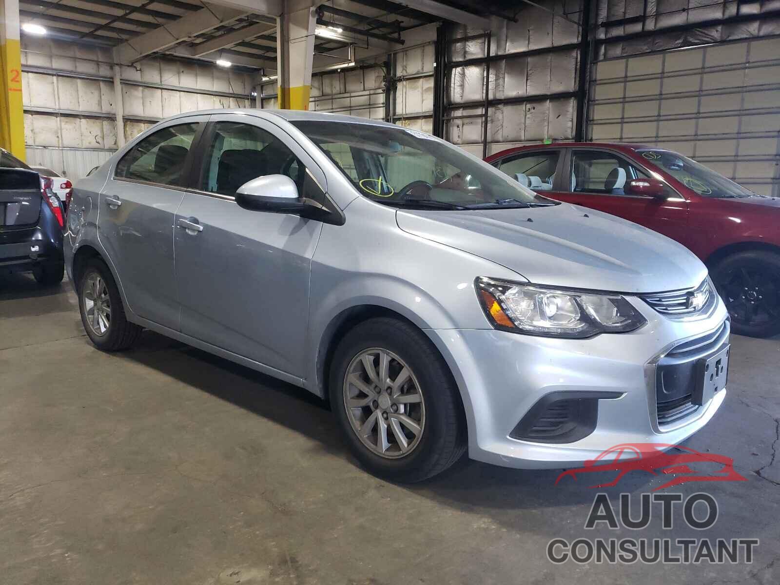 CHEVROLET SONIC 2017 - 1G1JD5SG0H4119390