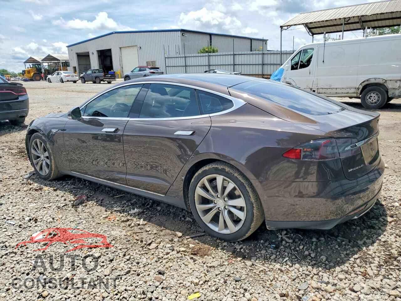 TESLA MODEL S 2013 - 5YJSA1CN0DFP22496
