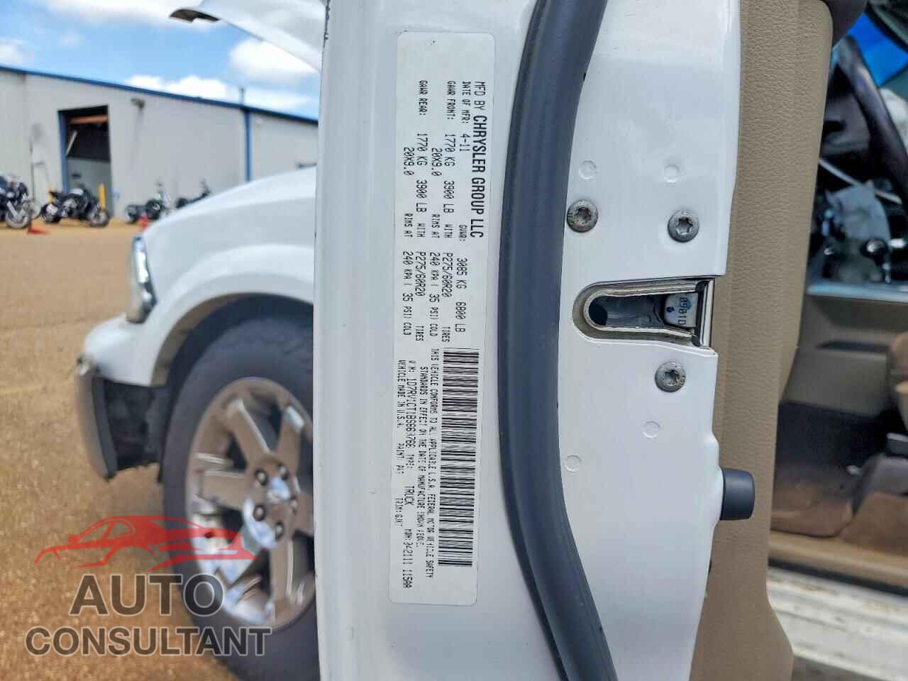 DODGE RAM 1500 2011 - 1D7RV1CT1BS669766