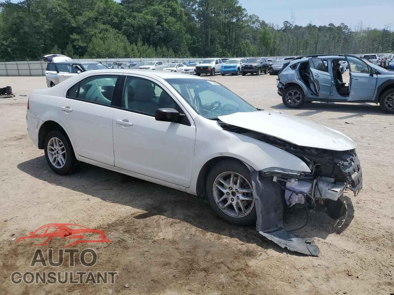 FORD FUSION 2010 - 3FAHP0GA5AR105508