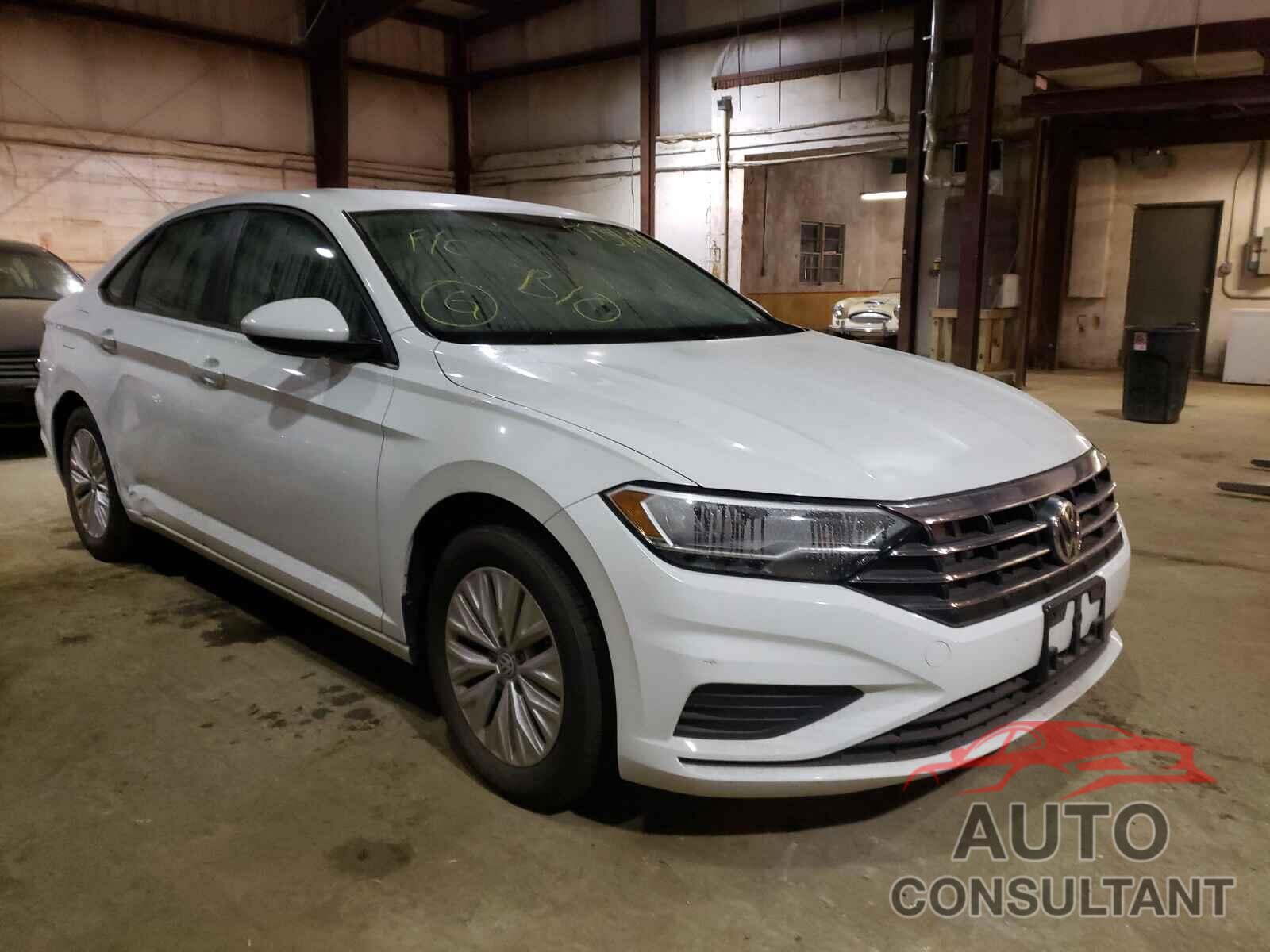 VOLKSWAGEN JETTA 2019 - 3VWC57BU8KM220569
