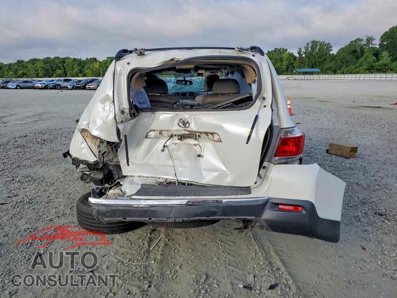 TOYOTA HIGHLANDER 2012 - 5TDYK3EH4CS084113