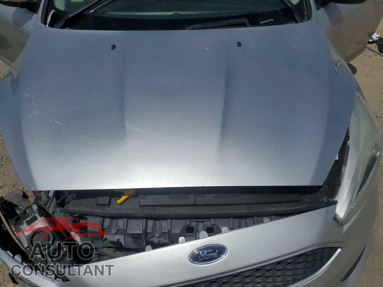 FORD FOCUS 2016 - 1FADP3F22GL347920