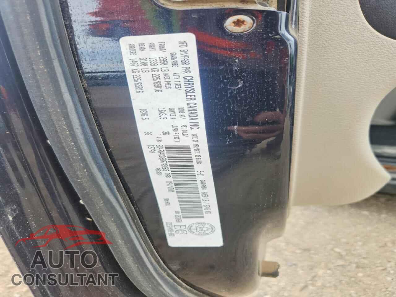 DODGE CARAVAN 2011 - 2D4RN4DG8BR749065