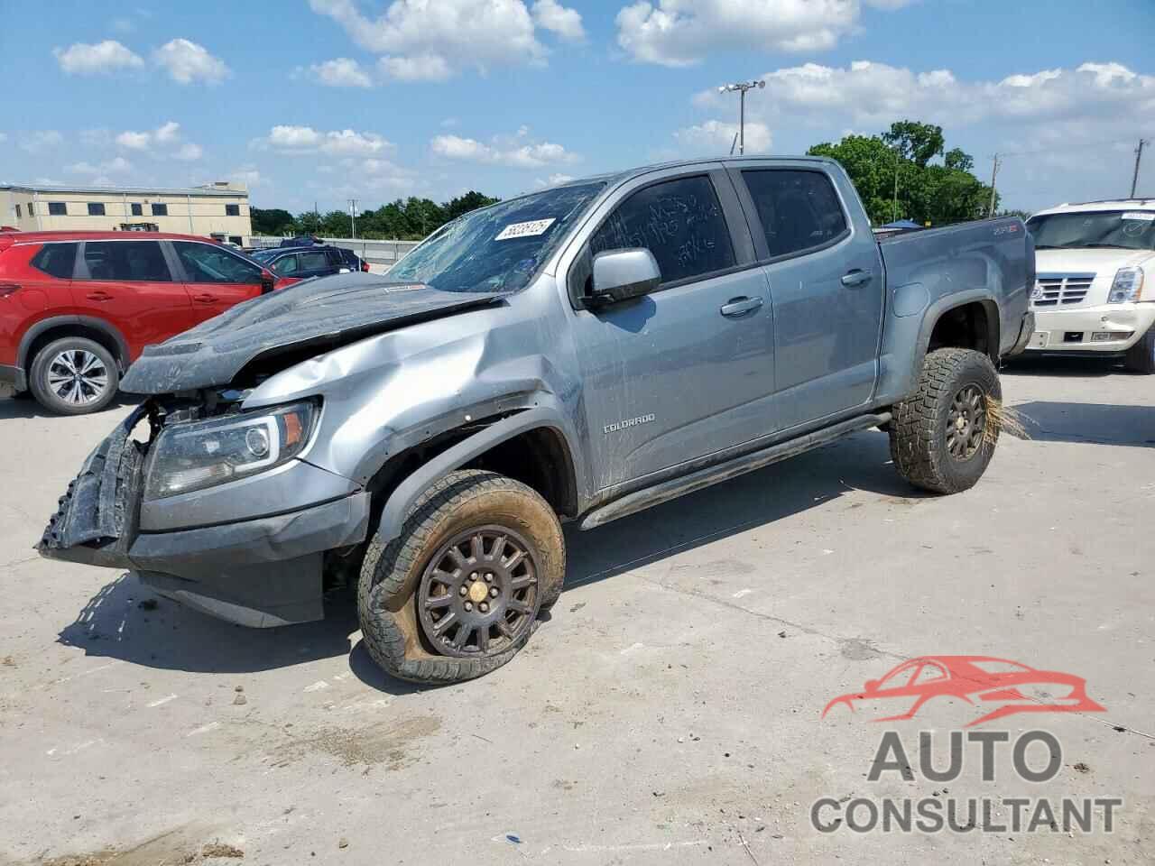 CHEVROLET COLORADO 2018 - 1GCPTEE11J1243686