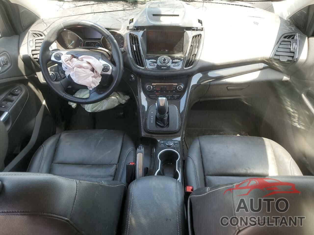 FORD ESCAPE 2016 - 1FMCU9J94GUC60287