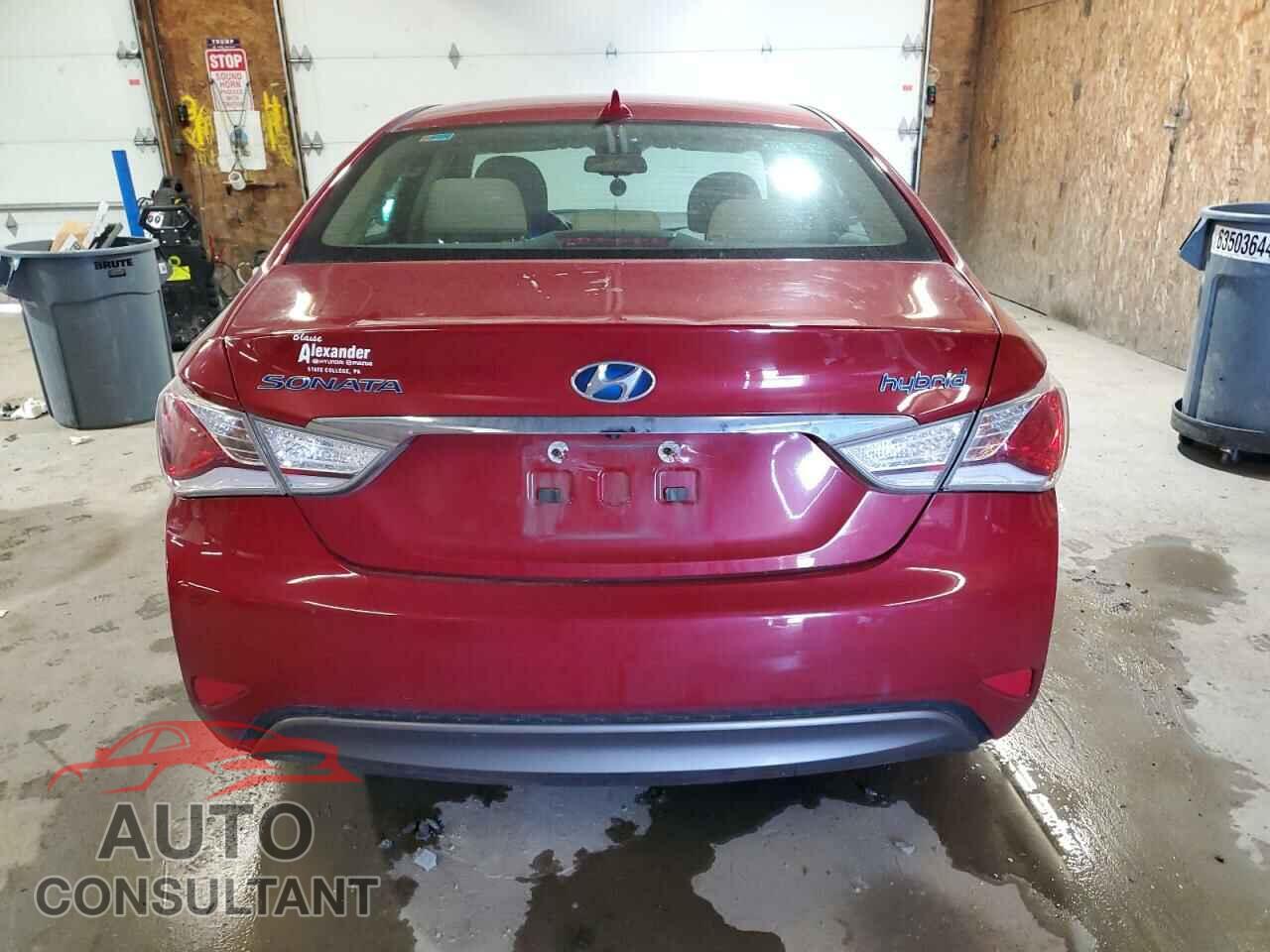 HYUNDAI SONATA 2015 - KMHEC4A43FA138877