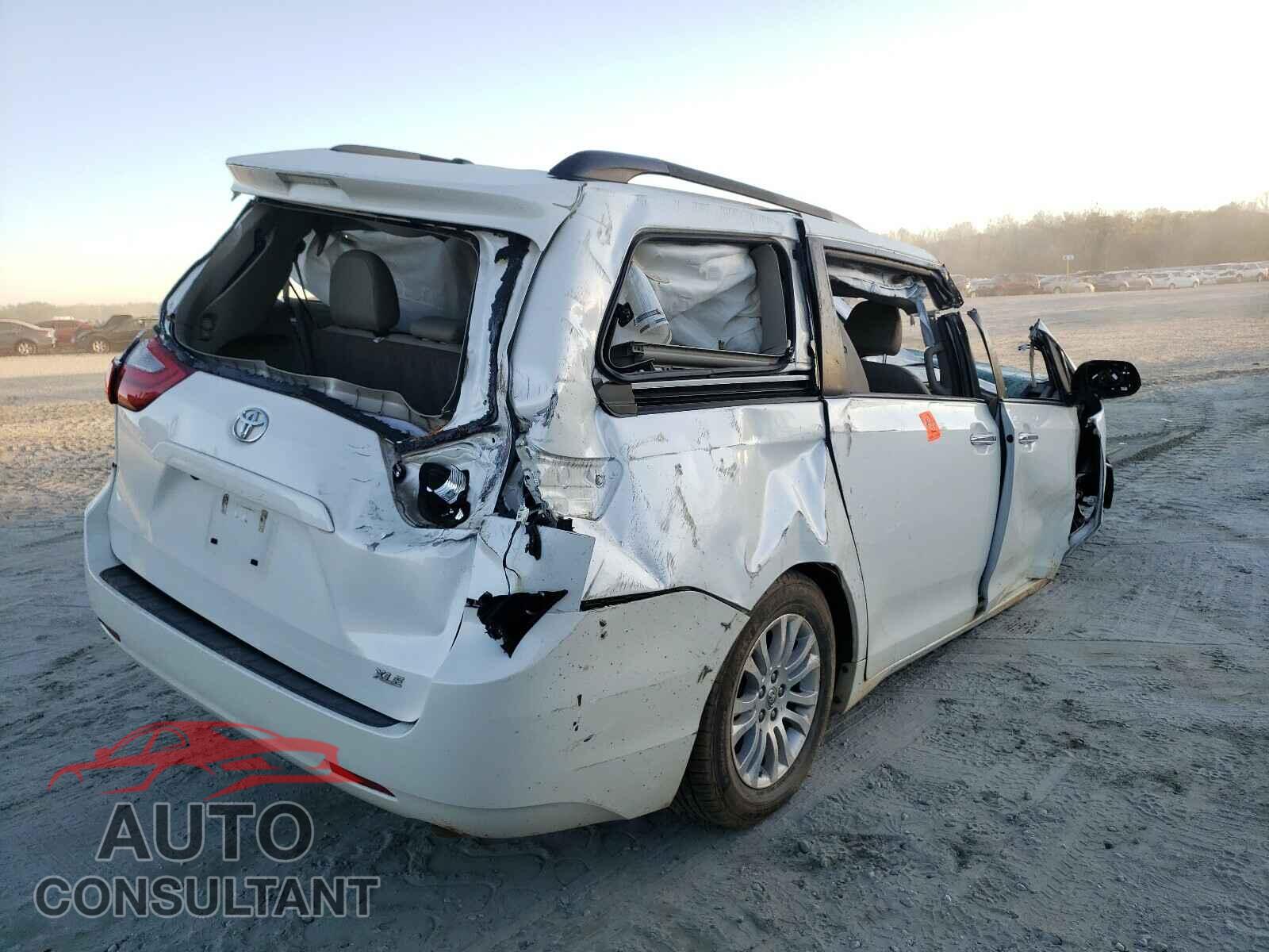 TOYOTA SIENNA 2017 - 5TDYZ3DC5HS856420