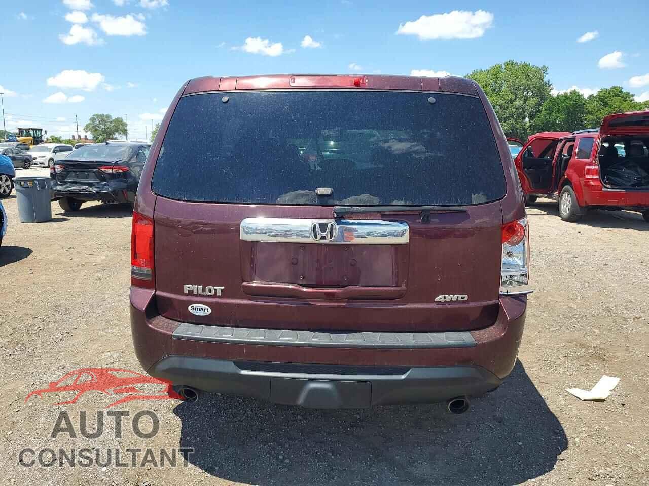 HONDA PILOT 2013 - 5FNYF4H57DB076346