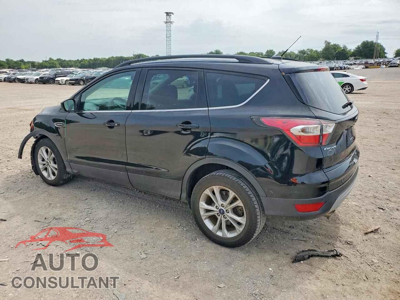 FORD ESCAPE 2017 - 1FMCU0GD9HUB28490