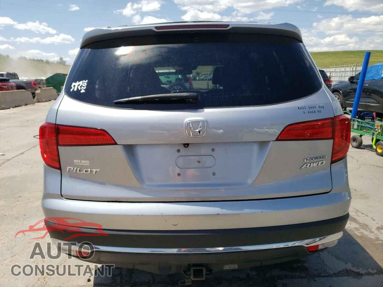 HONDA PILOT 2017 - 5FNYF6H92HB077683