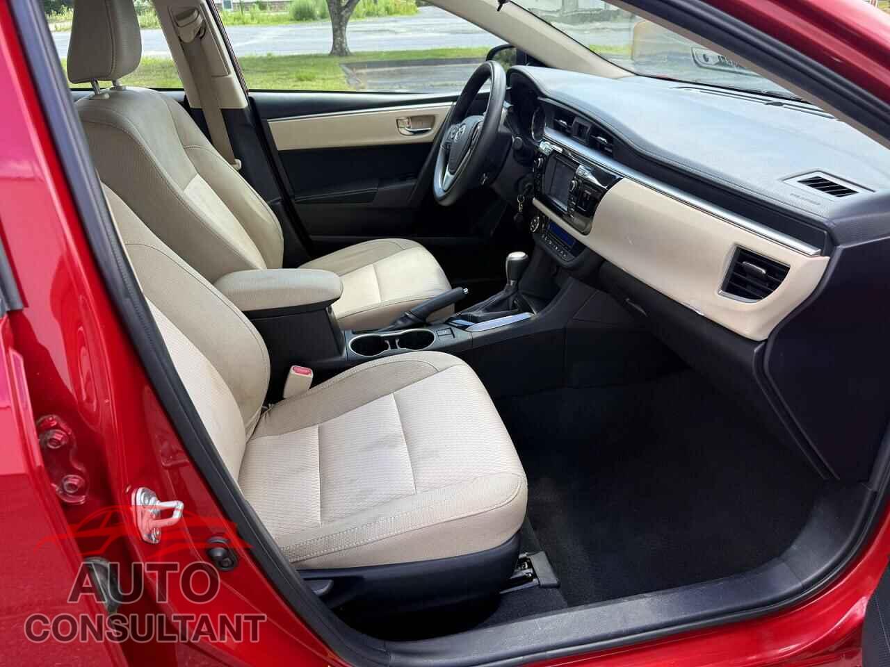 TOYOTA COROLLA 2014 - 2T1BURHEXEC105935
