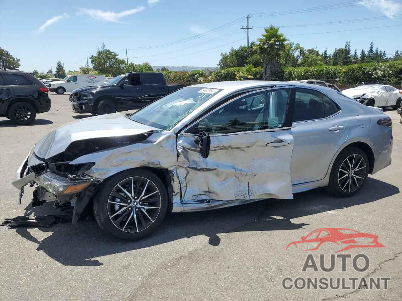 TOYOTA CAMRY 2024 - 4T1G11AK2RU910607