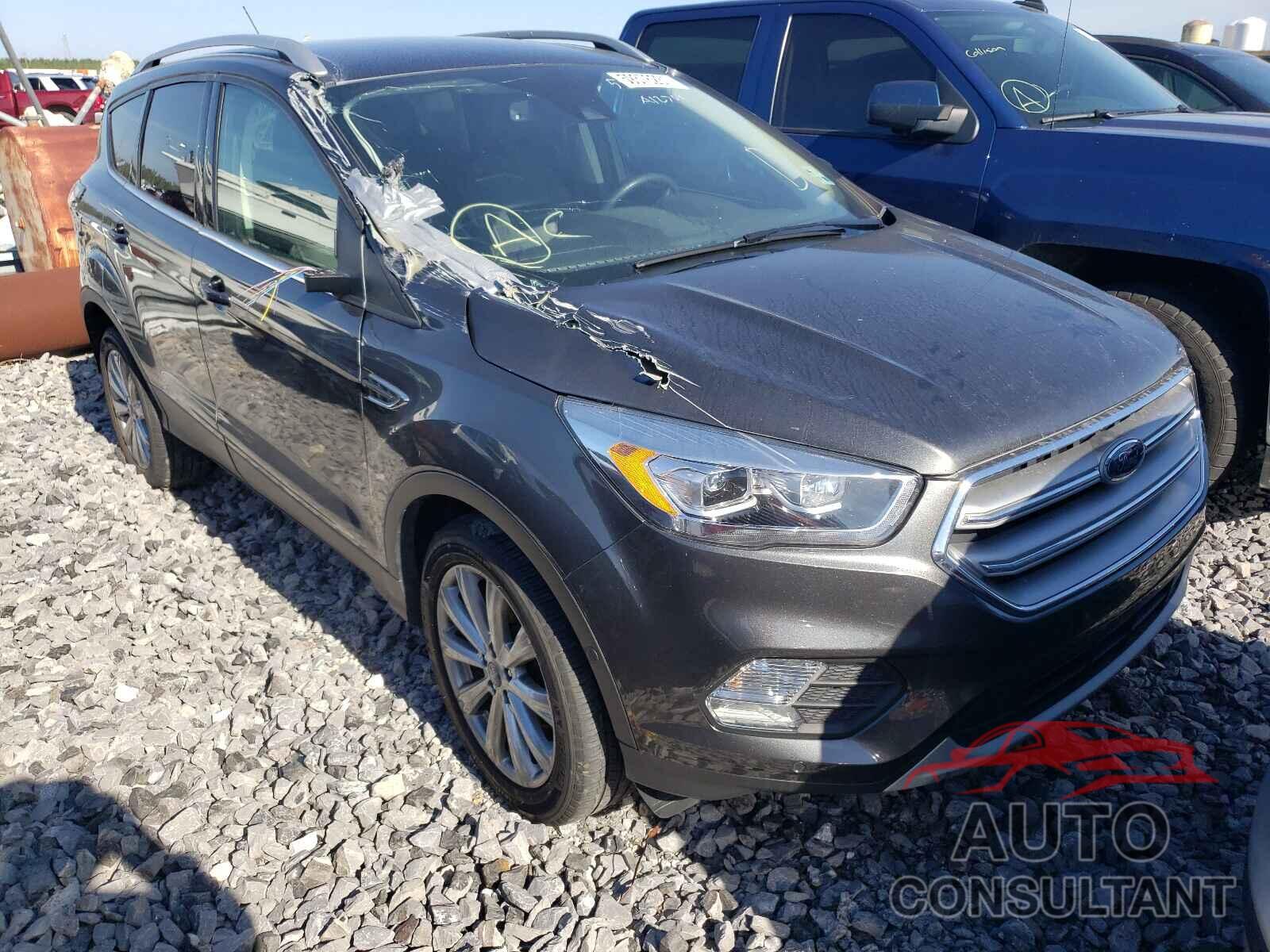 FORD ESCAPE 2017 - 1FMCU0JD1HUA12709