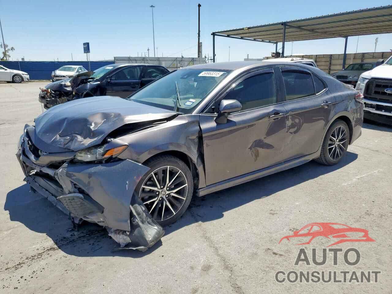 TOYOTA CAMRY 2022 - 4T1G11AK2NU649635