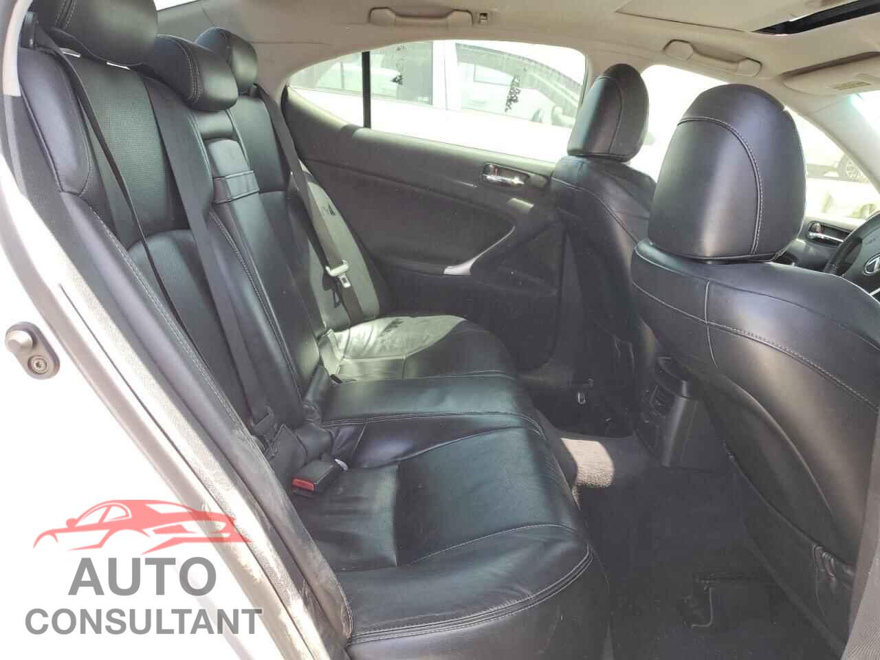 LEXUS IS 2010 - JTHBF5C24A5108478