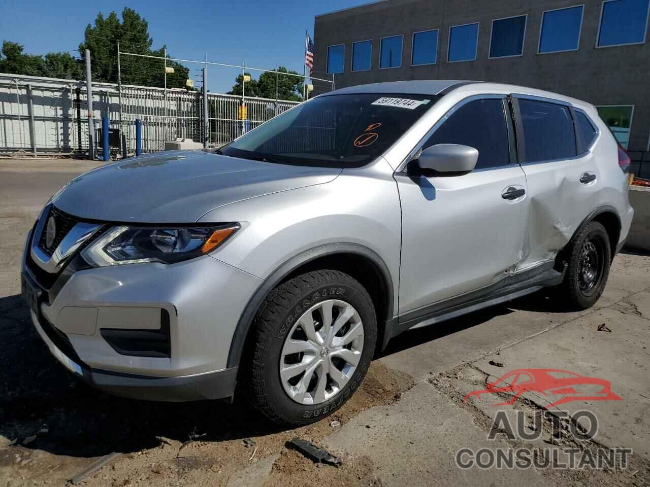 NISSAN ROGUE 2018 - KNMAT2MV3JP512731