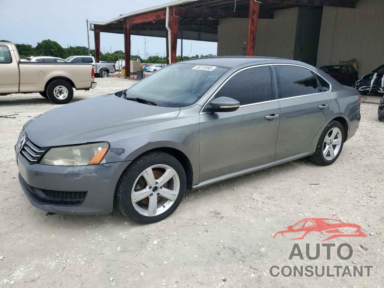 VOLKSWAGEN PASSAT 2012 - 1VWBP7A32CC063994