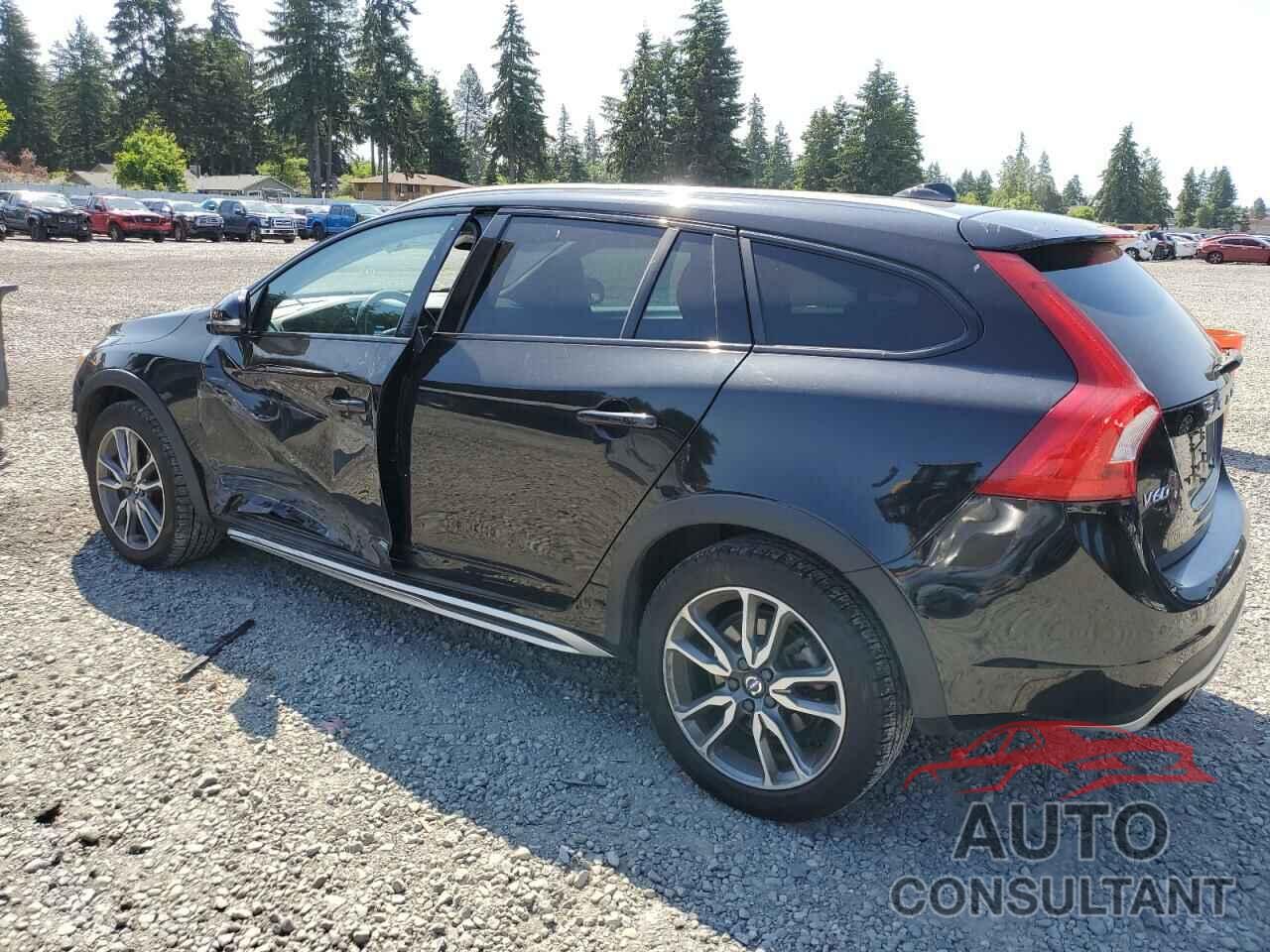 VOLVO V60 2018 - YV440MWK9J2054076