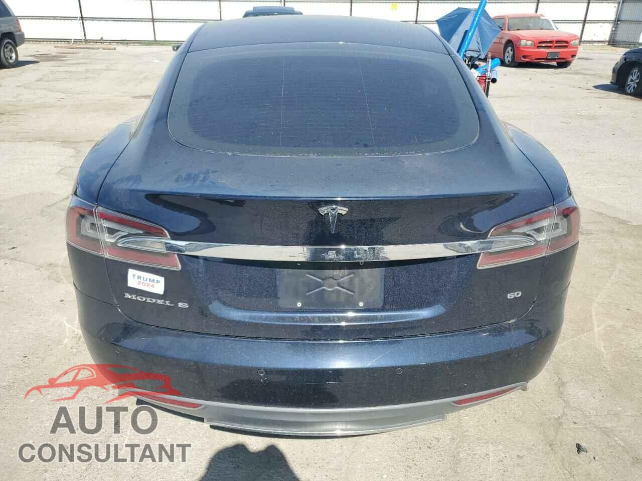 TESLA MODEL S 2014 - 5YJSA1S13EFP29202