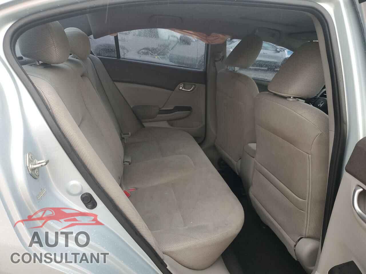 HONDA CIVIC 2012 - 2HGFB2F81CH520125