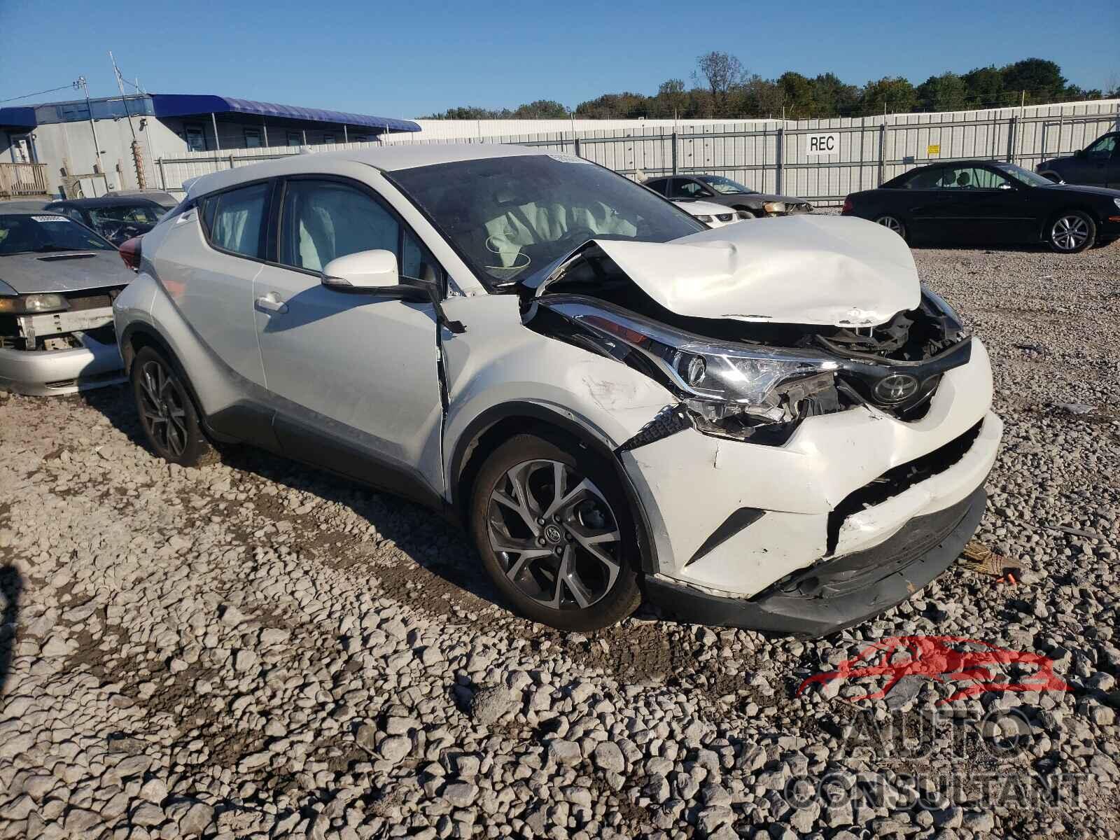 TOYOTA C-HR 2018 - NMTKHMBX6JR052183