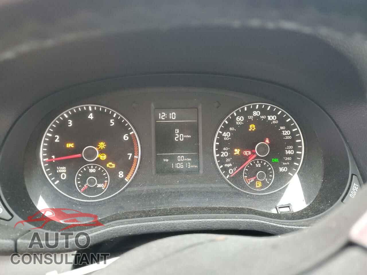 VOLKSWAGEN PASSAT 2015 - 1VWAT7A30FC113366