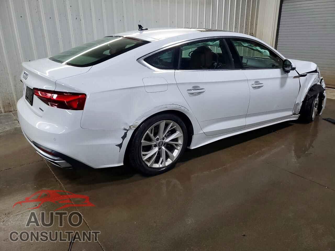 AUDI A5 2021 - WAUCBCF55MA018406