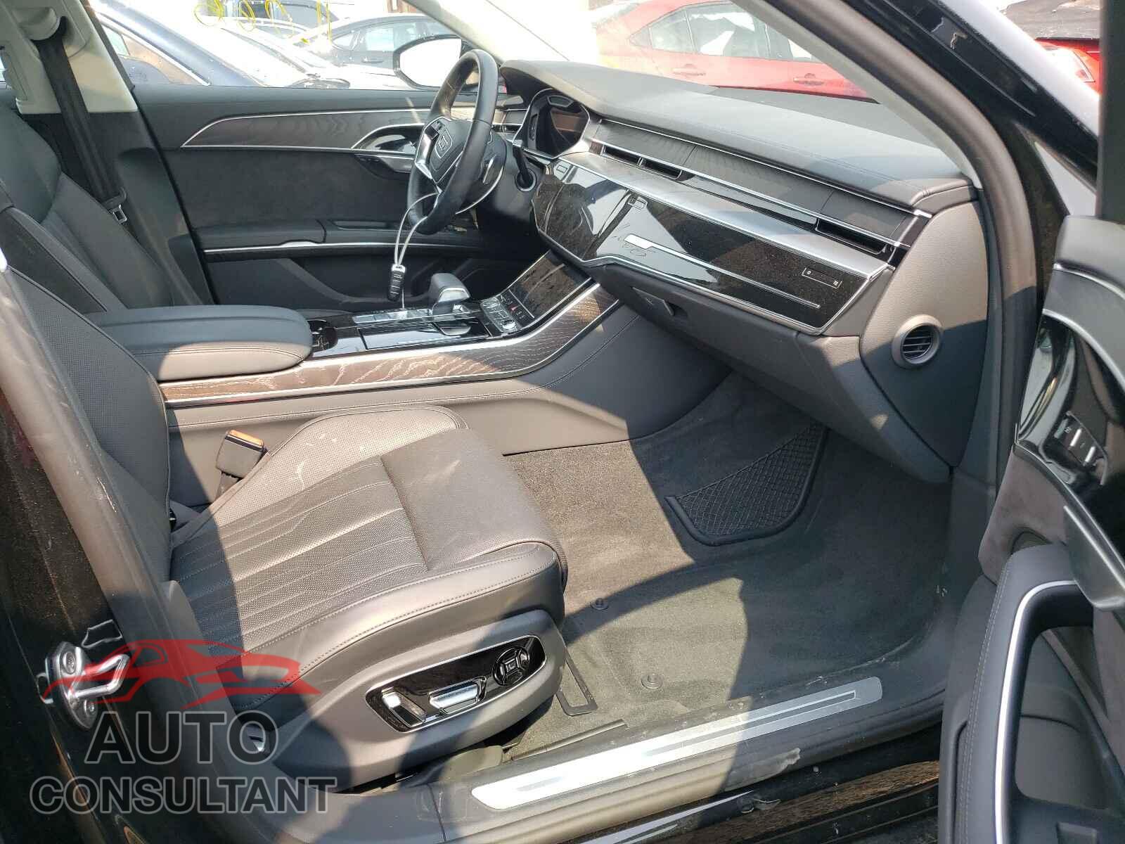 AUDI A8 2019 - WAU8DAF86KN002932