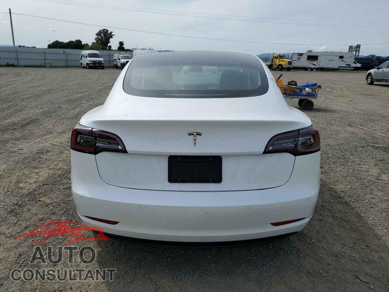 TESLA MODEL 3 2022 - 5YJ3E1EA3NF102732